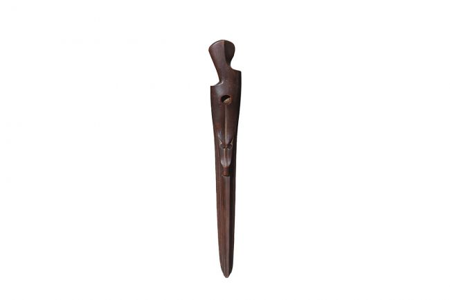 Donald Ellis Gallery Impresses with an Alaskan Atlatl