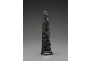 Model Totem Pole